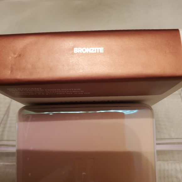 ✴️HAUS LABS BIO RADIANT GEL-POWDER HIGHLIGHTER - BRONZITE     NIB - Picture 4 of 5